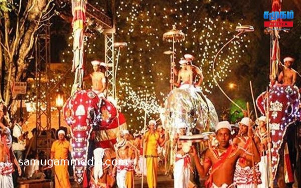 34 ஆண்டுகளுக்குப் பிறகு நடைபெறும் குடியரசு பெரஹெர - சாரதிகளுக்கு விசேட அறிவிப்பு SamugamMedia 